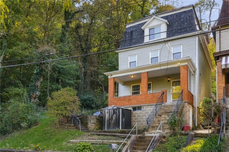 141 Davis Ave — photo 5