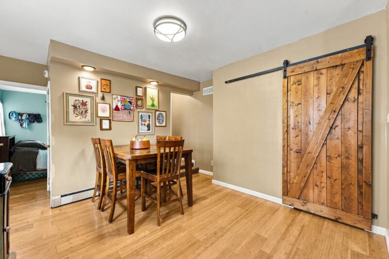5567 Camelia STREET — photo 6