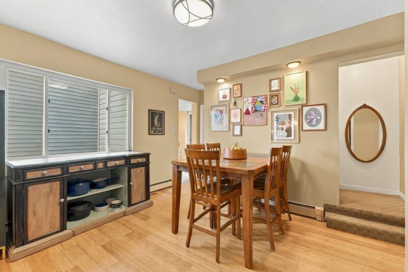 5567 Camelia STREET — photo 7