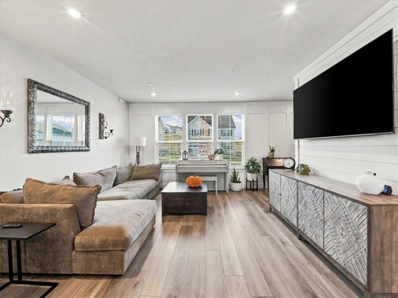 515 Blackrock Blvd — photo 5