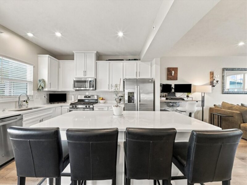 515 Blackrock Blvd — photo 7