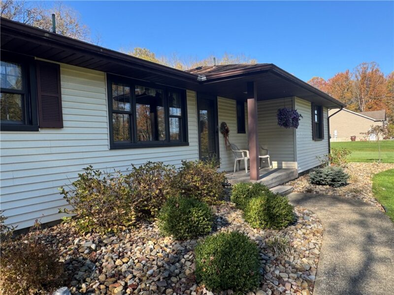 641 Woodland Dr — photo 2
