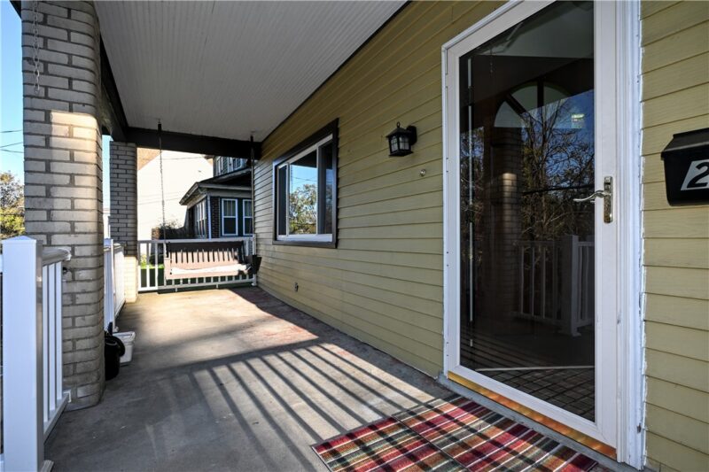 2559 Kingwood St — photo 2