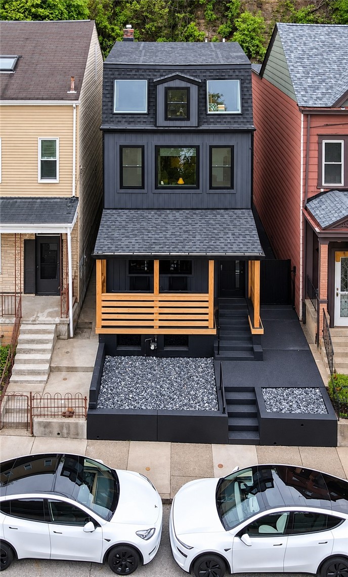 1024 Goehring St — photo 1