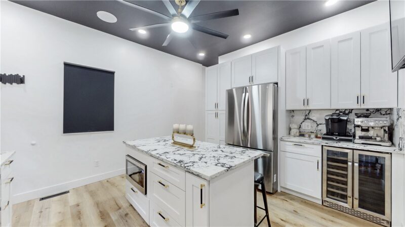 1024 Goehring St — photo 7