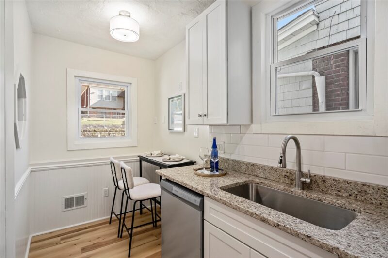 960 Stanford Rd — photo 8