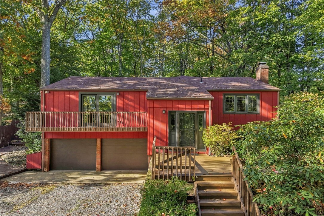 213 Bradford Road — photo 1