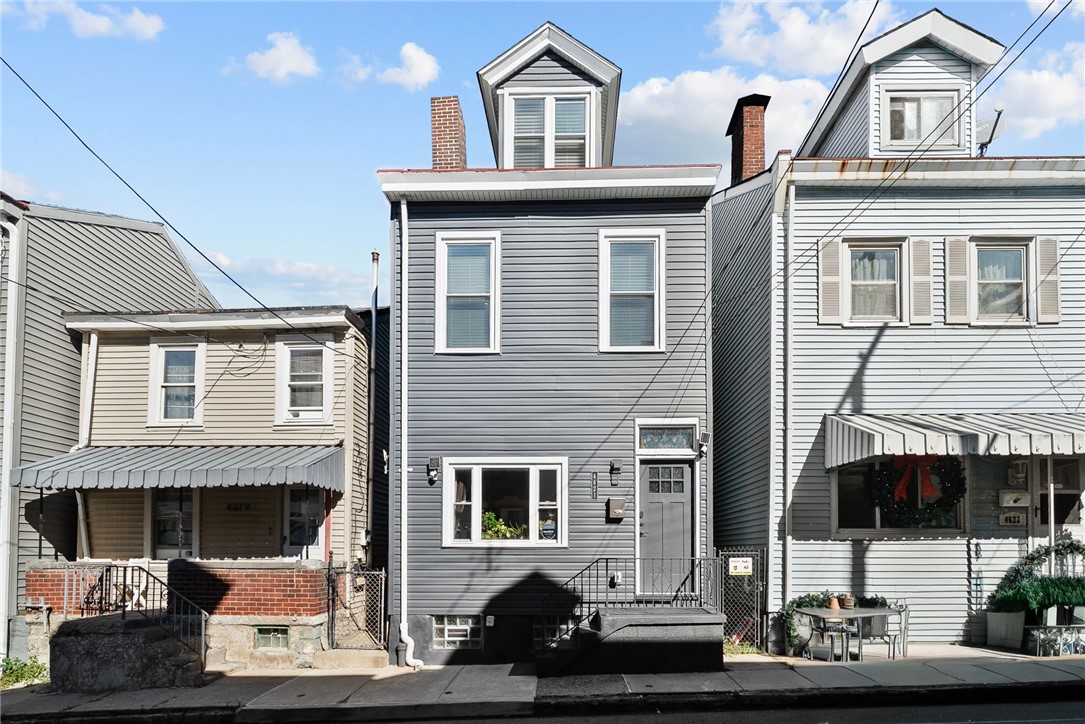 4621 Carroll St — photo 1