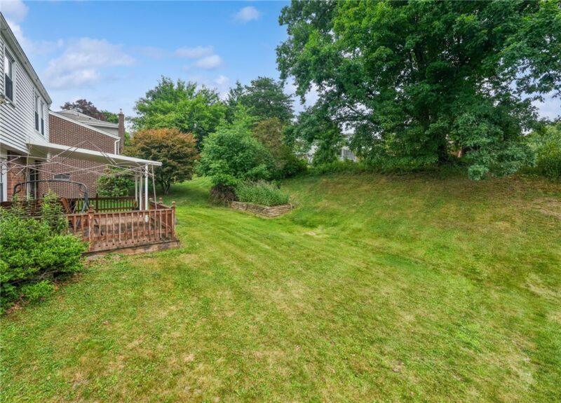 143 Penn Lear Dr — photo 3
