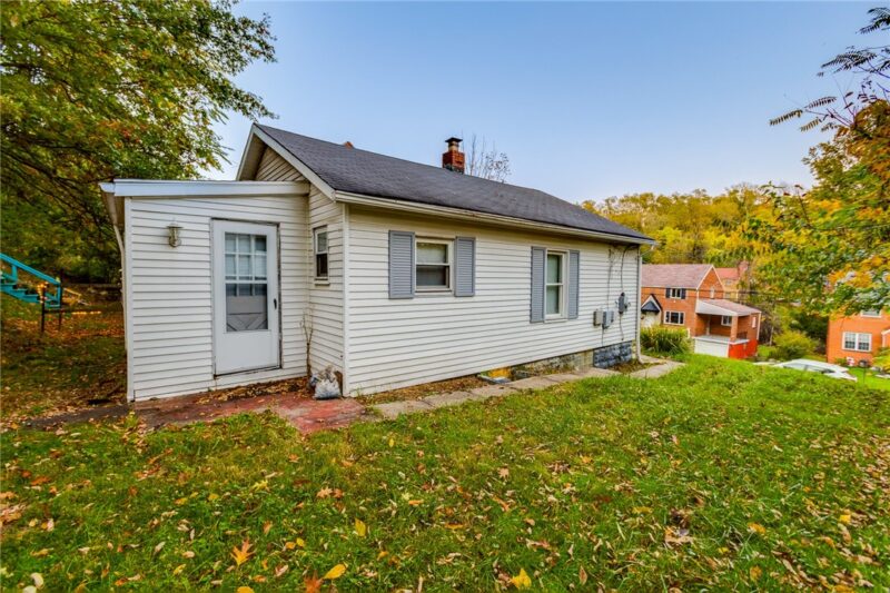 224 Evaline St — photo 4