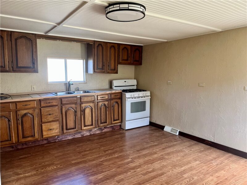 10250 State Route 85 — photo 6
