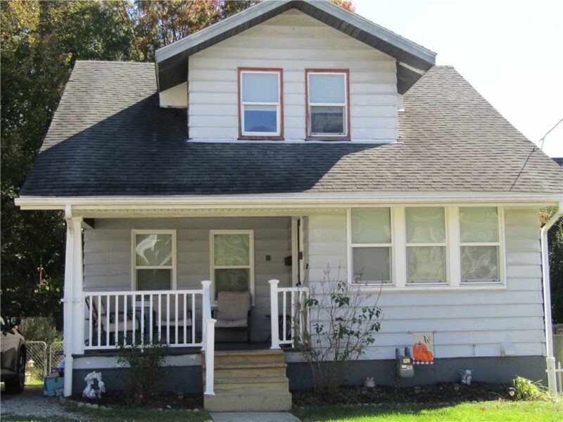 60 E Katherine Ave — photo 2