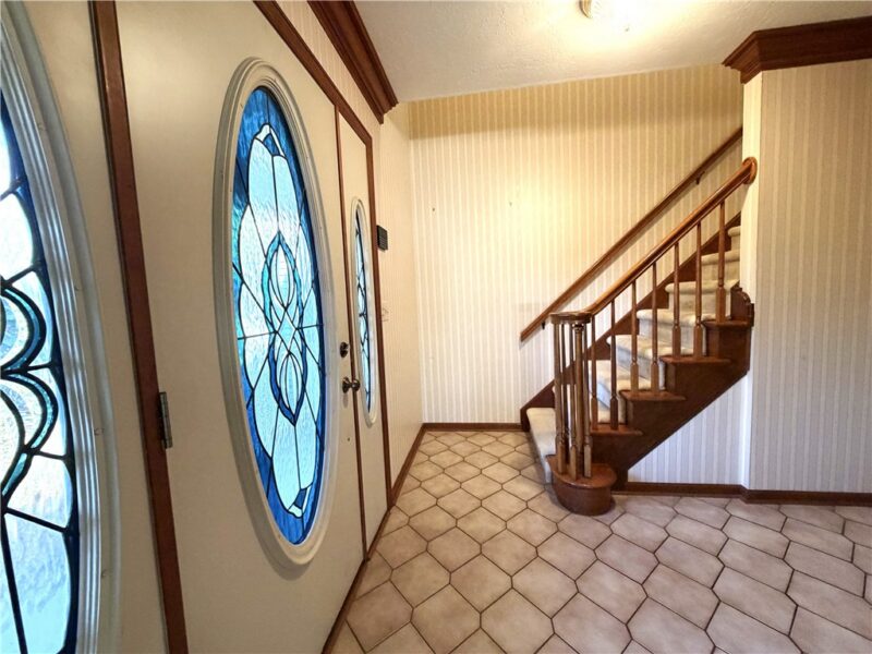 292 Highvue Circle — photo 3