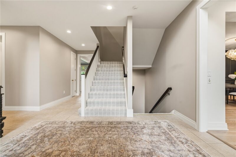 18 Whitetail Lane — photo 2