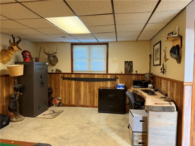 353 Highland Ridge Rd — photo 5