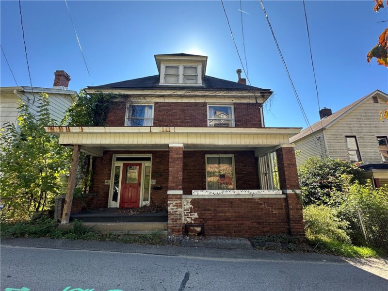 542 Franklin St — photo 8