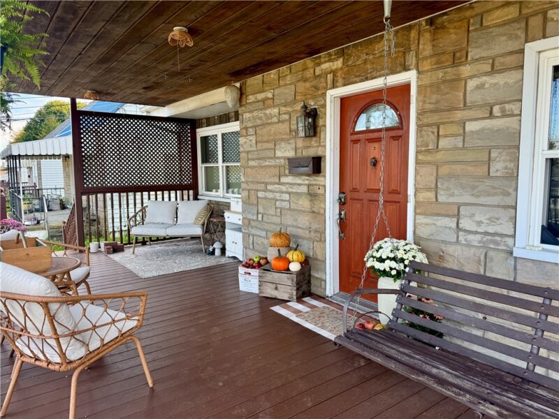 211 Wallula Avenue — photo 3
