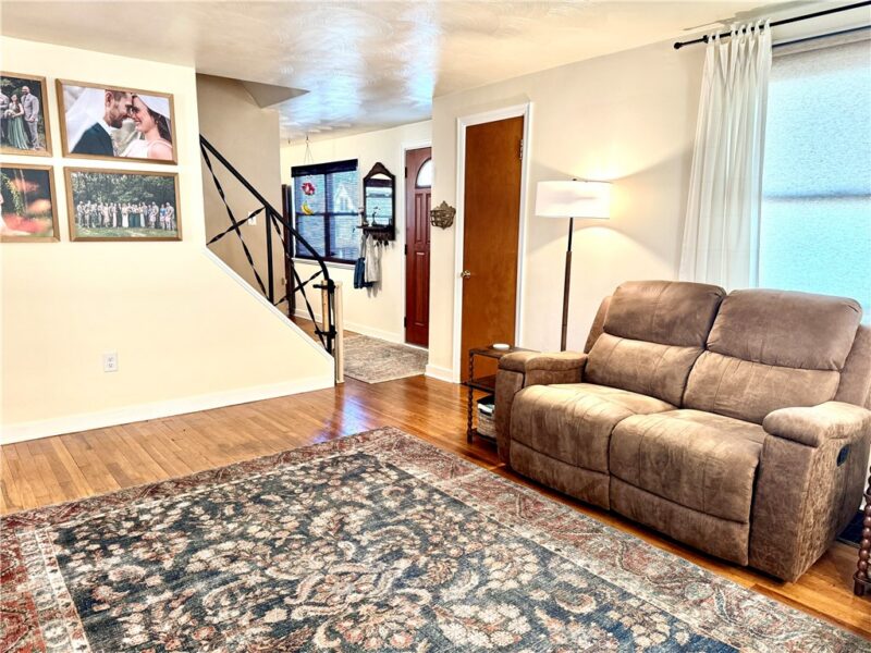 211 Wallula Avenue — photo 8