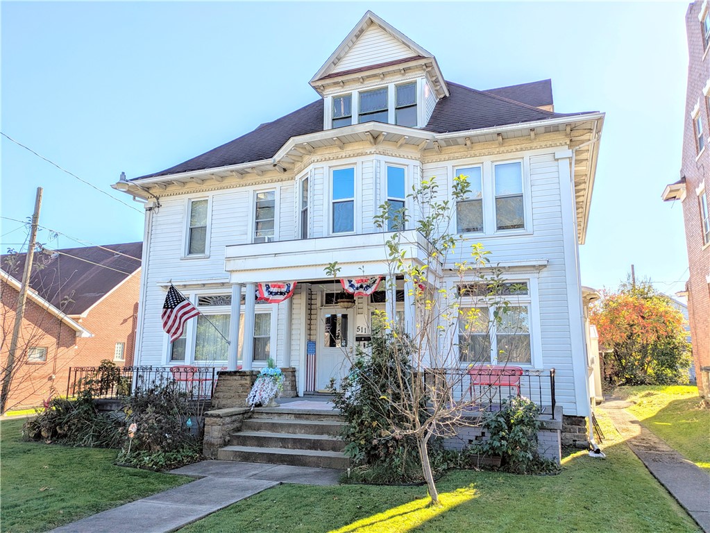 511 Loucks Ave — photo 1