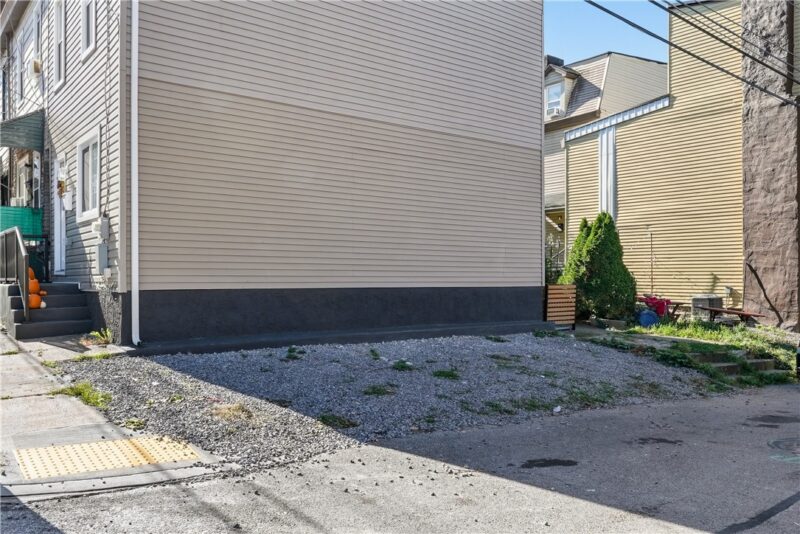 3734 Woolslayer Way — photo 4