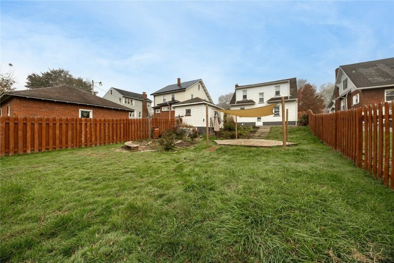 414 Norwood Ave — photo 8
