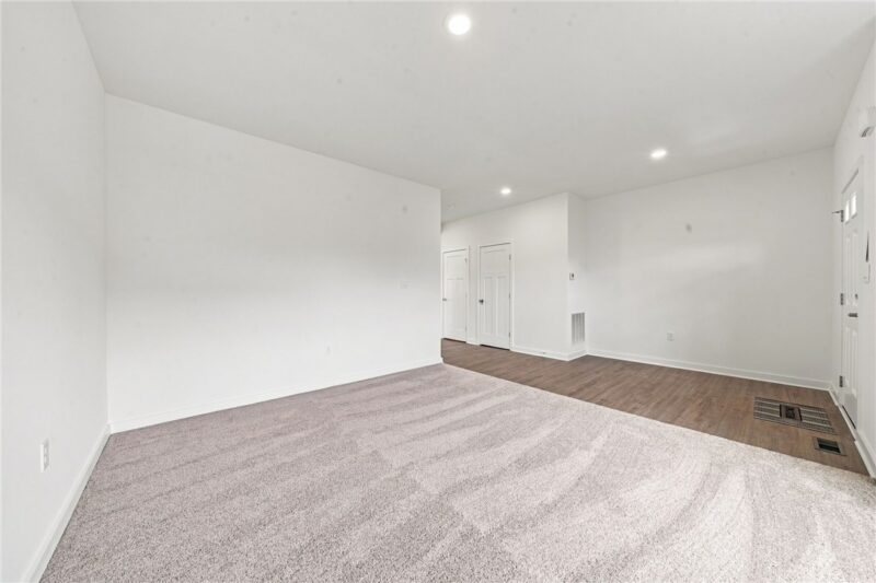 315 William Drive — photo 7