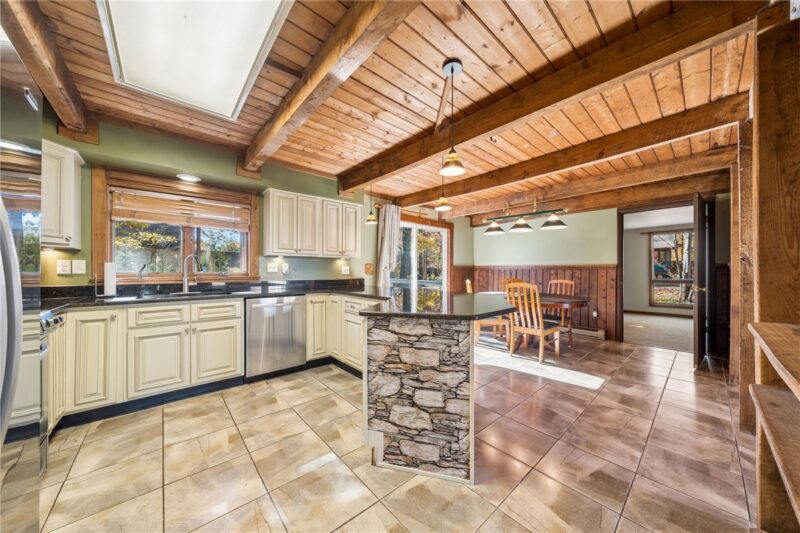 145 Ridgeview Road — photo 8