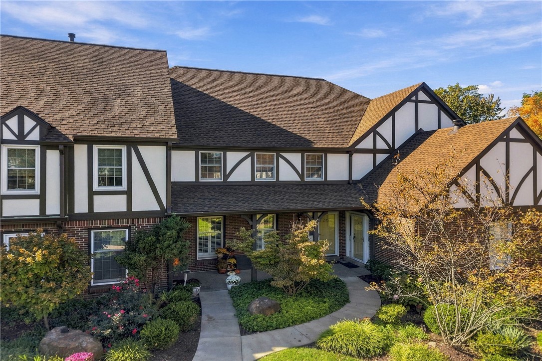 225 ALLENBERRY CIRCLE — photo 1