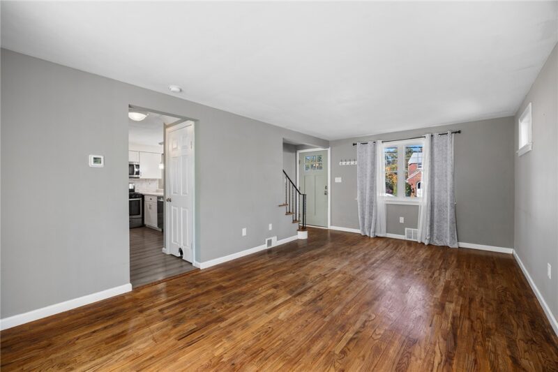 513 W Miller Ave — photo 5