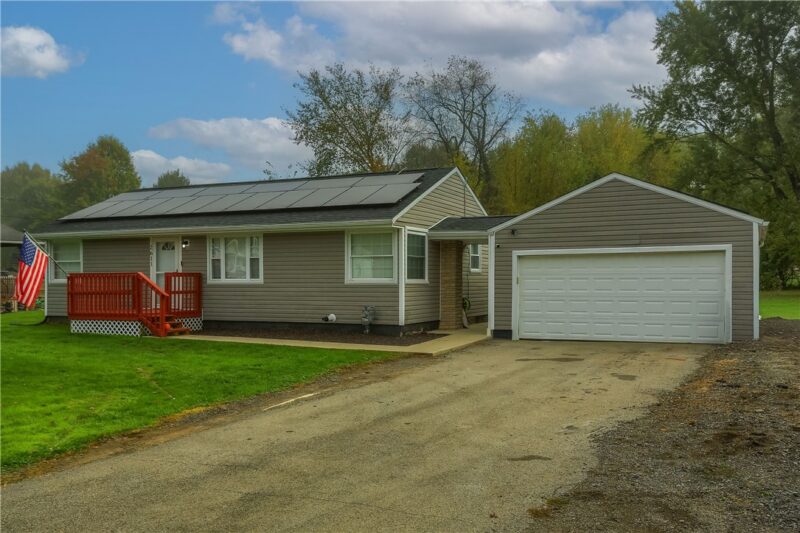 2611 Ridgewood Ct — photo 2