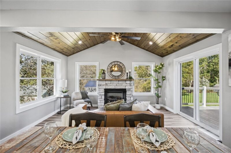 421 Trestle Rd — photo 3
