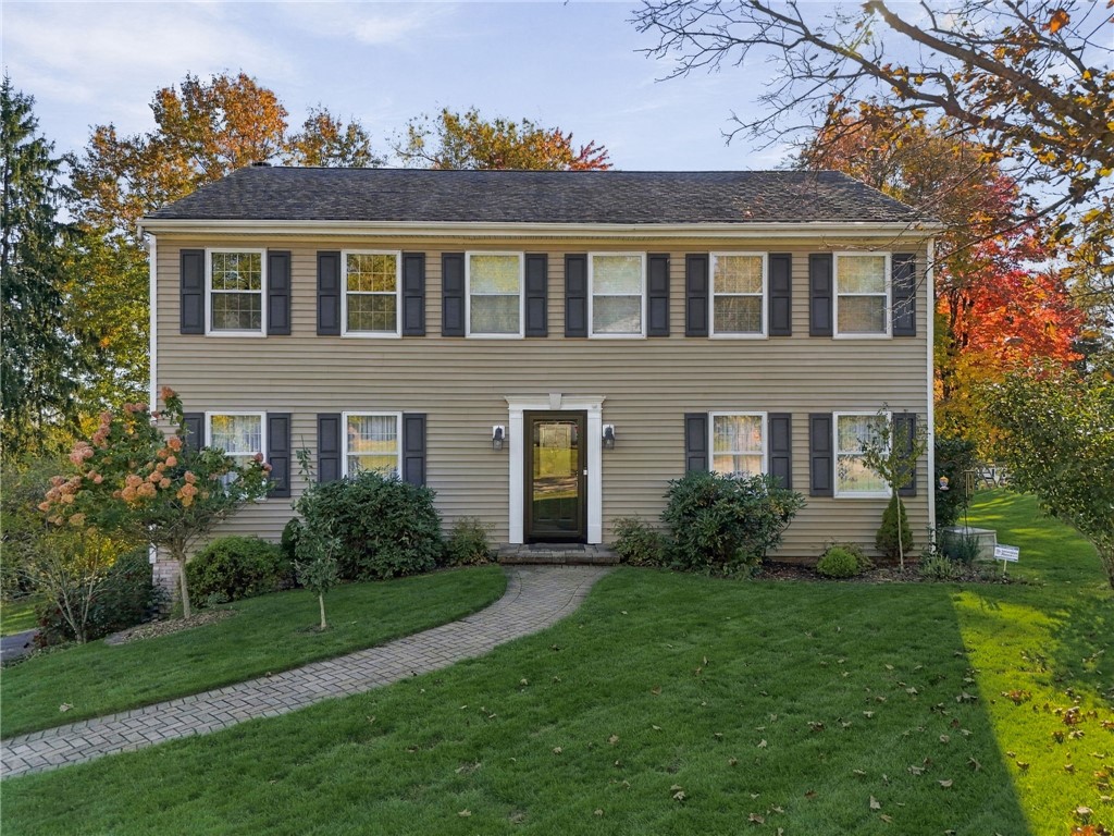 922 Meadow Crest Dr — photo 1
