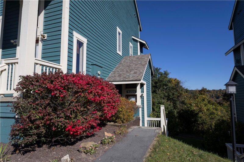 9106 Aspen Drive — photo 2