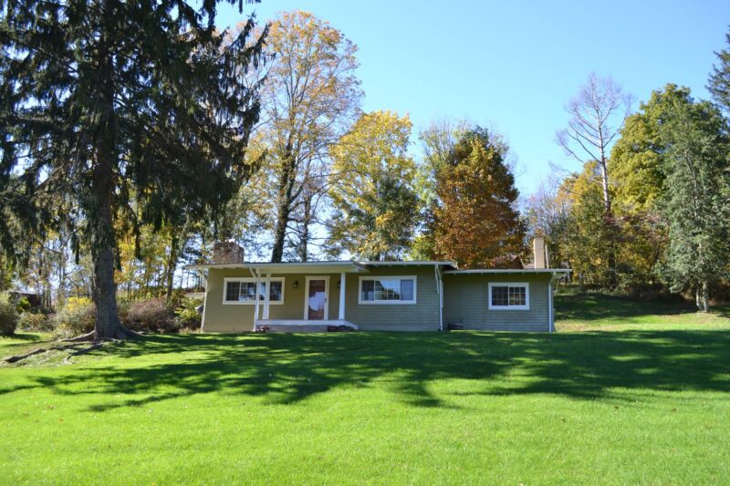 323 Banning Rd. — photo 3