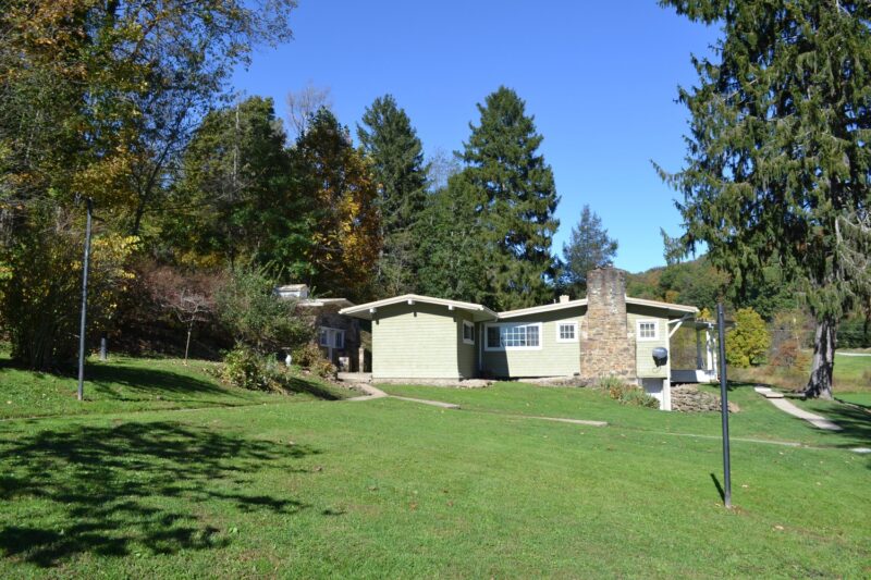 323 Banning Rd. — photo 8
