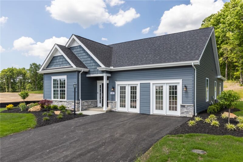 101 Edgewood Drive — photo 4