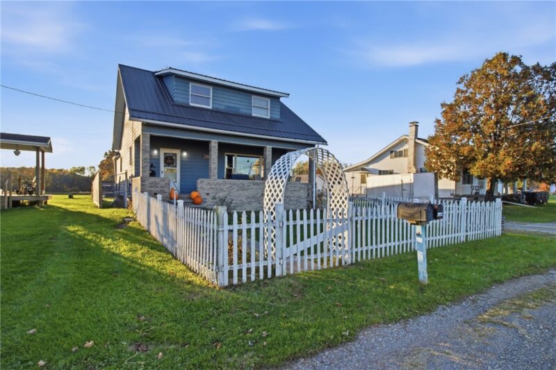 1017 Valier Dr — photo 2