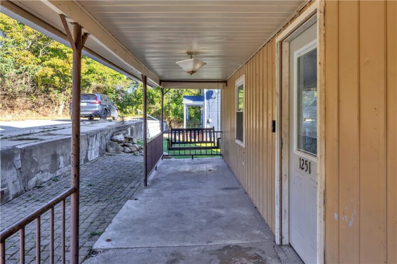 1251 Patton Dr — photo 2