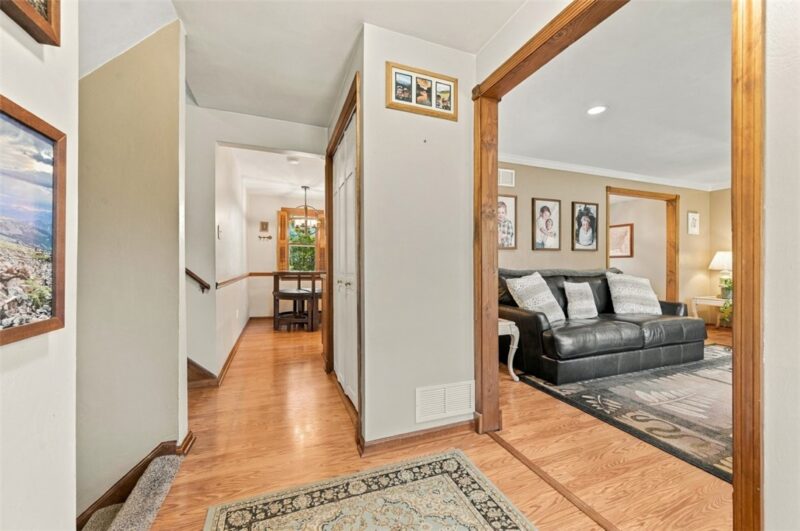317 Laddie Dr — photo 6