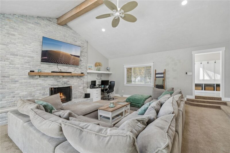 204 Melzena St — photo 7
