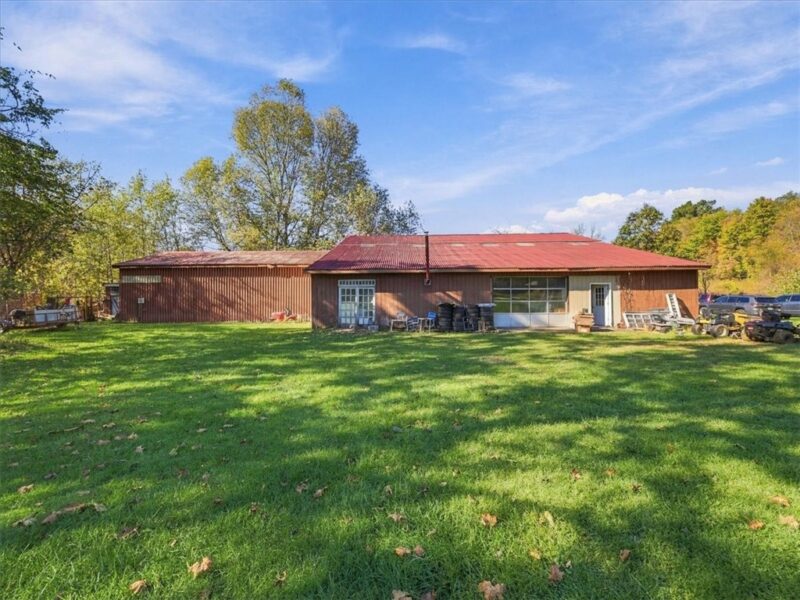 122 Hummel Dr — photo 3