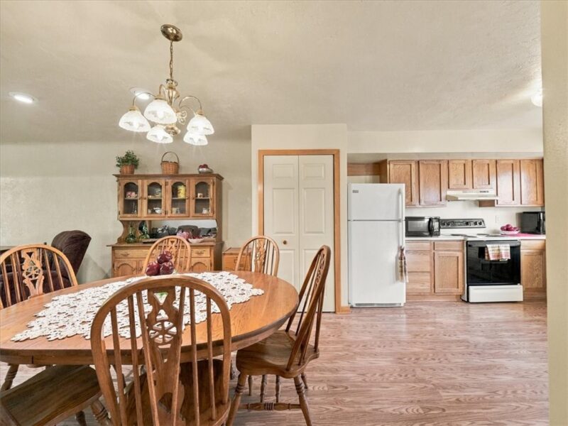 122 Hummel Dr — photo 8