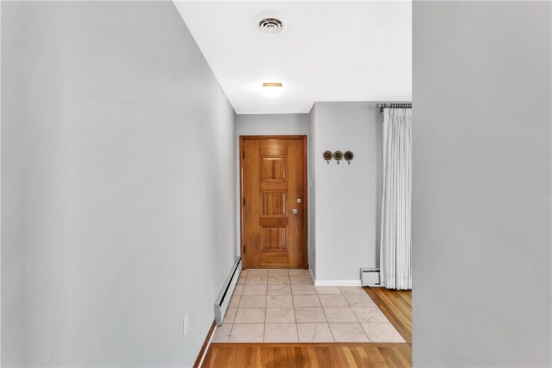 1345 Bechtel St — photo 3