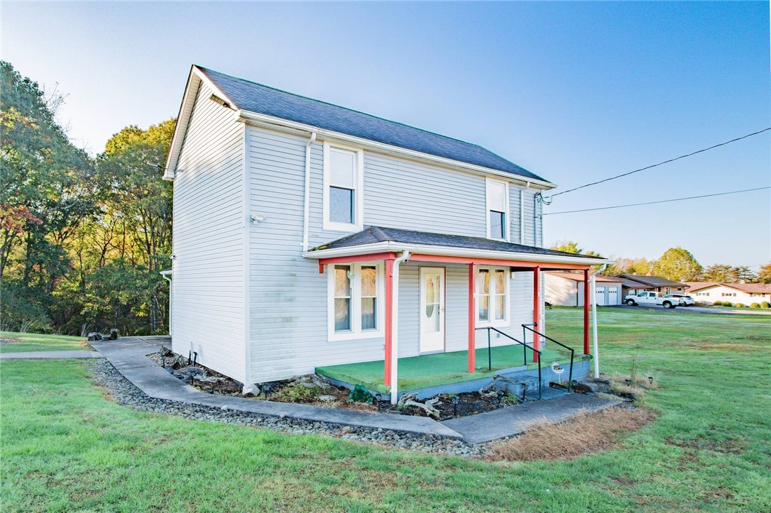 841 Campbell Run Rd — photo 1
