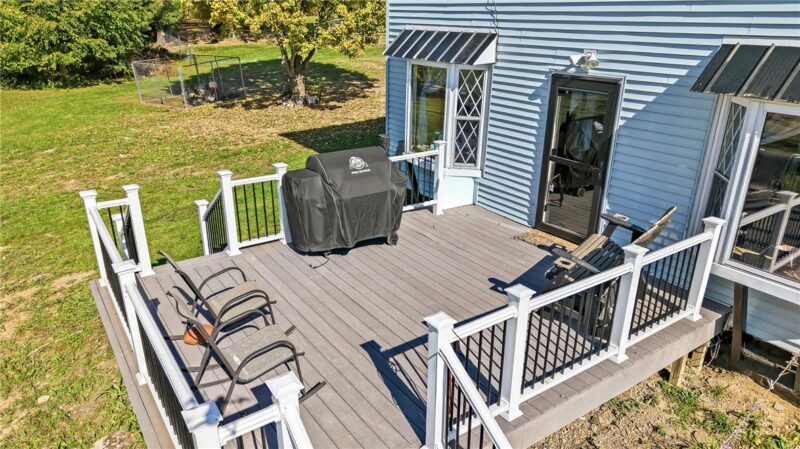 495 E Jamestown Road — photo 3