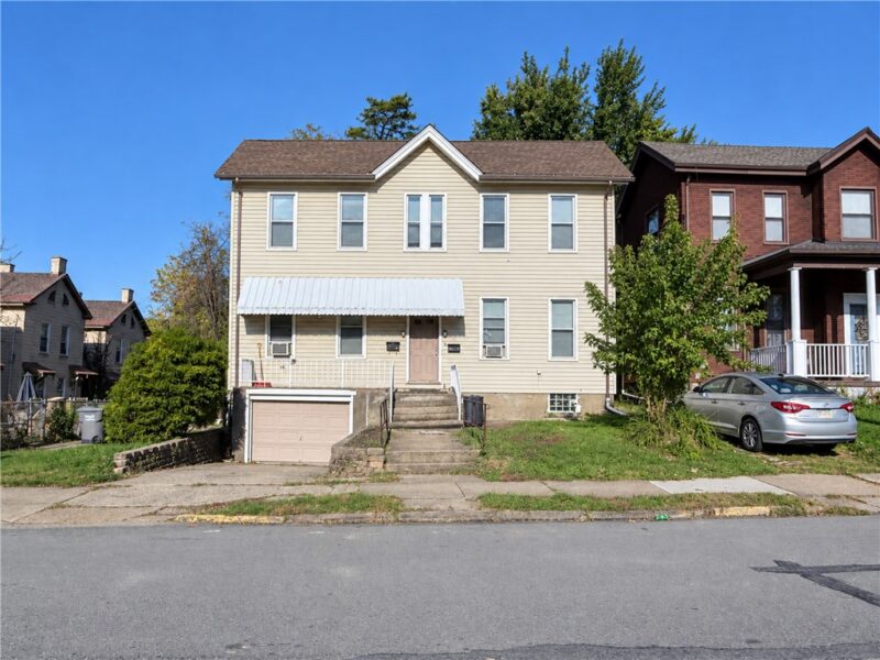 164 Grant Ave — photo 2