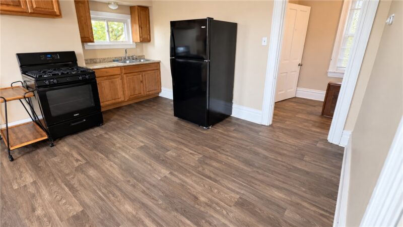 164 Grant Ave — photo 6
