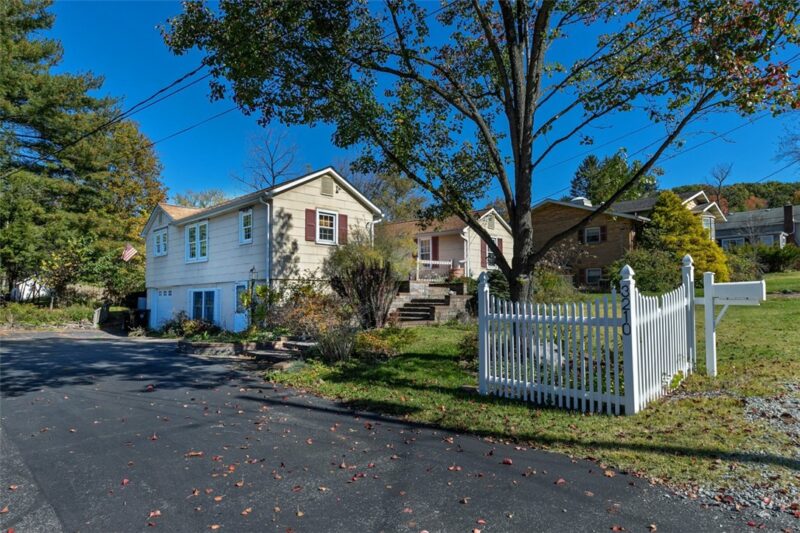 3210 Brison Court — photo 3