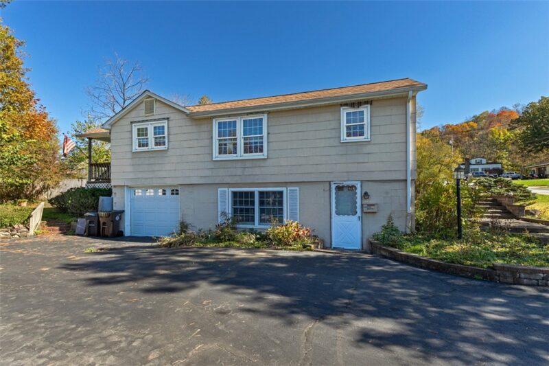 3210 Brison Court — photo 5