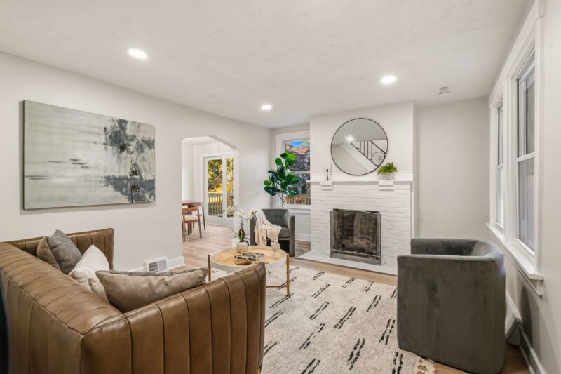 162 Stephens LANE — photo 4